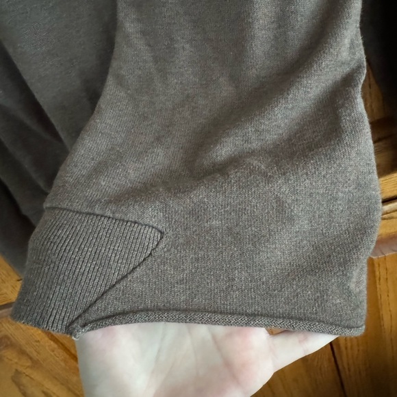 Volcom Sweater - Picture 4 of 6